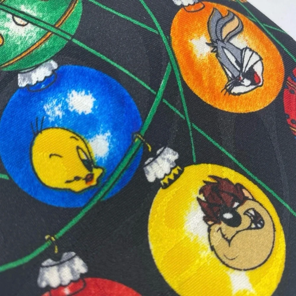 Looney Tunes Vintage Christmas Decorations Necktie 1995